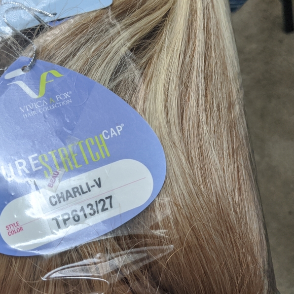 Vivica Fox Collection - Charli-V - Picture 4 of 7